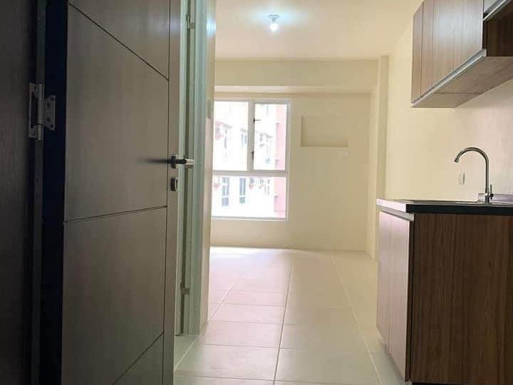 21.46 sqm 1-bedroom Condo For Sale in Paranaque Metro Manila