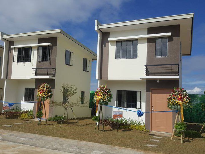 3BR House and Lot For Sale in Lumina Tanza Cavite Pwedeng lipatan agad