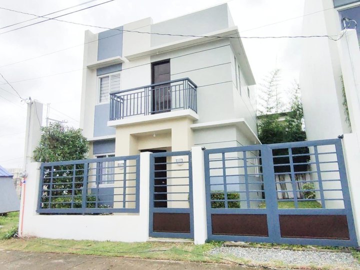 3 Bedroom Single Attached in Bella Vista Subdivision in Sta. Maria Bul