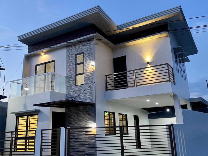 Modern Two Storey Residential House and Lot Newly Built - RFO