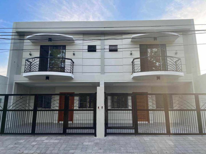 HOUSE AND LOT FOR SALE IN BF RESORT LAS PINAS