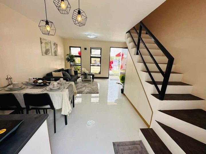 2-BEDROOM TOWNHOUSE FOR SALE IN ANGELES PAMPANGA