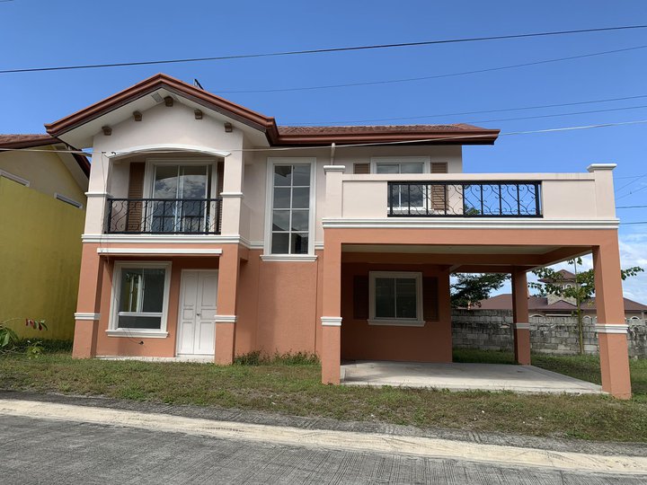 5-bedroom Single Detached House For Sale in Bacoor Cavite