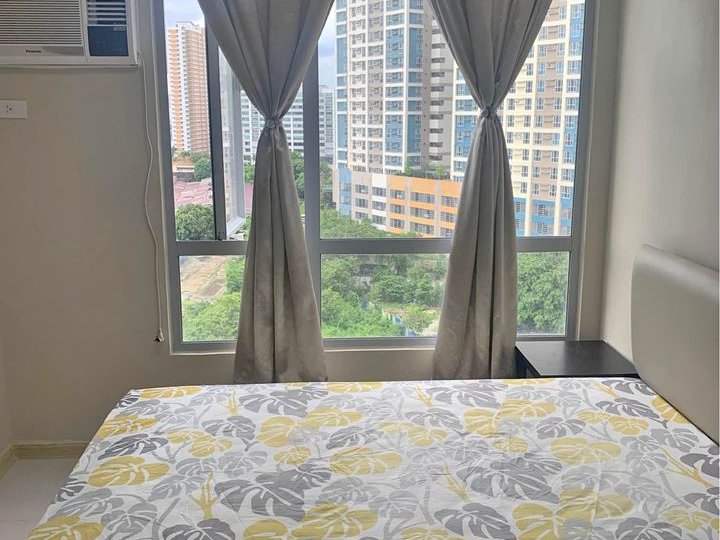 Condo for sale in Sunshine 100 City Plaza,