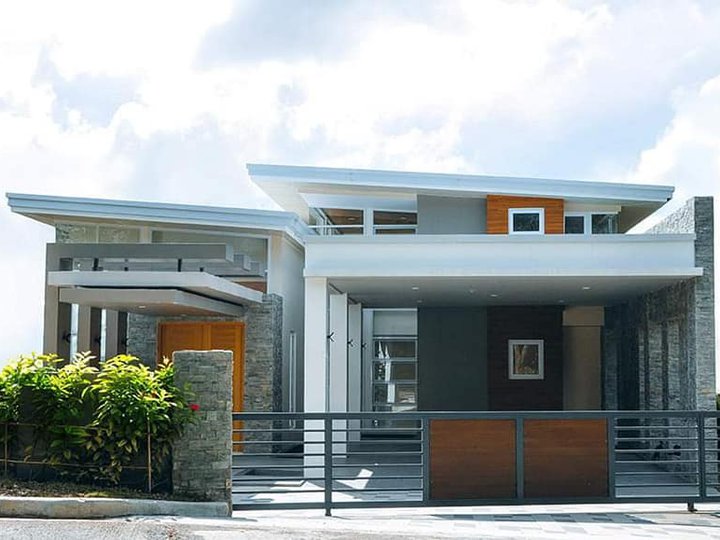 5 Bedroom House and lot in Maria Luisa Subd. Cebu