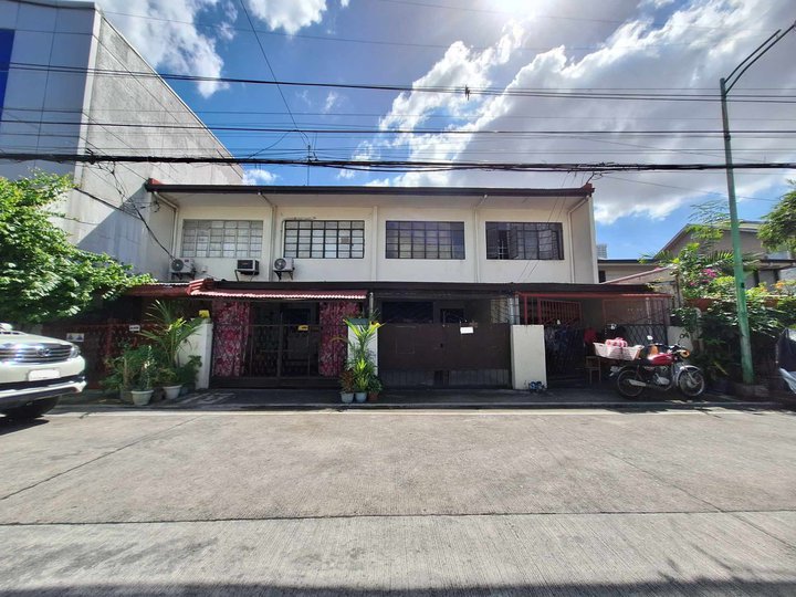 4-Unit Townhouse in San Antonio, Makati for sale