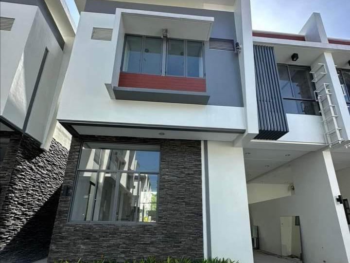 Ready for Occupancy EDSA Munoz Quezon City 3 Bedroom with Car Garage