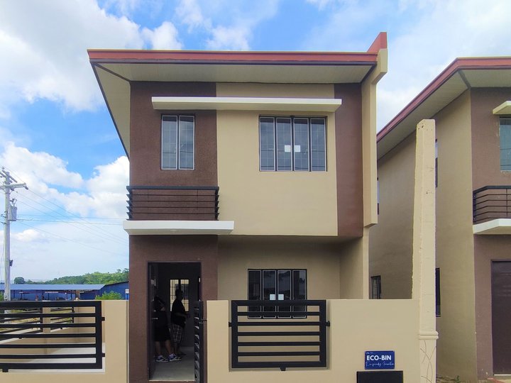 3-bedroom Single Detached House For Sale in Cabanatuan Nueva Ecija