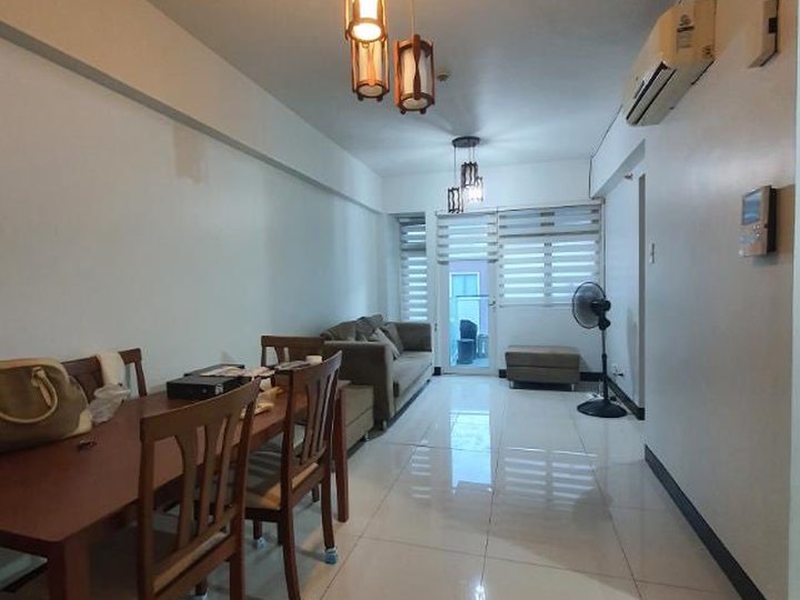 1 BEDROOM UNIT IN PARKSIDE VILLAS, NEWPORT CITY, PASAY