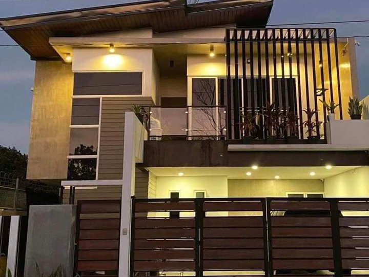 Furnished 4-bedroom Modern House For Sale in Angeles Pampanga