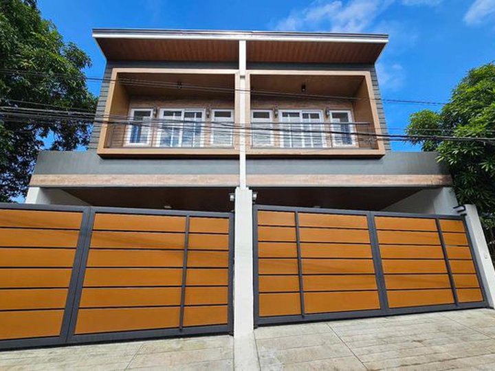 3-bedroom Duplex / Twin House For Sale in Quezon City / QC