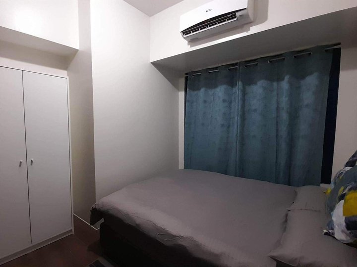 Discounted 26.56 sqm 1-bedroom Condo For Sale By Owner in Makati