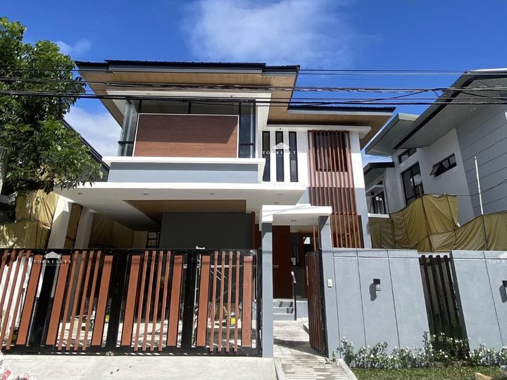 4BR House and Lot for Sale in Marcelo Green Village, Paranaque City