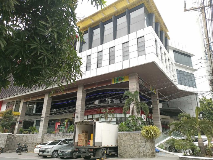 Commercial space for lease 184.77 sqm in E.Rodriguez., Quezon City