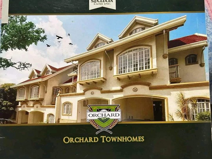 Orchard Townhouse 3-bedroom Townhouse For Sale in Dasmarinas Cavite