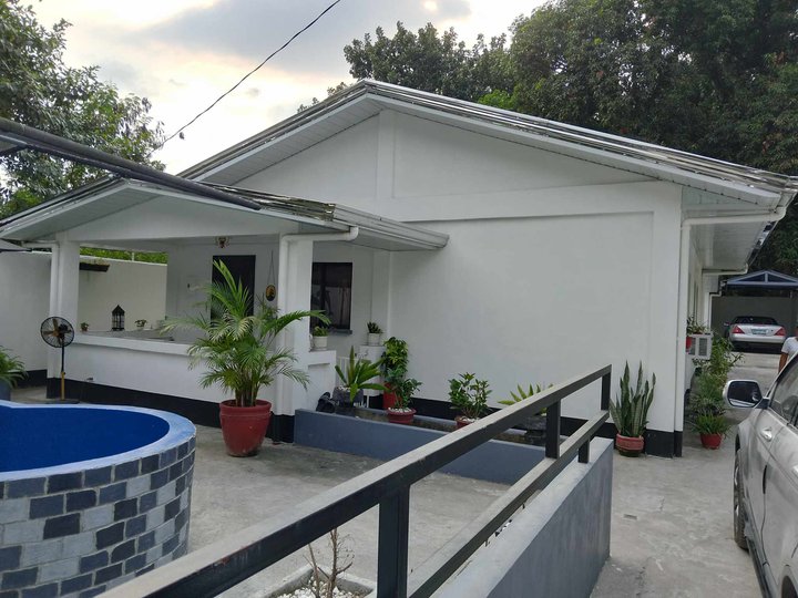 Bungalow House with Guest House