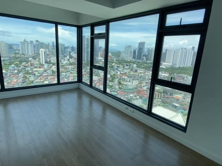 Sacrificed Sale: Brand New 3 Bedroom For Sale in Makati City by Alveo