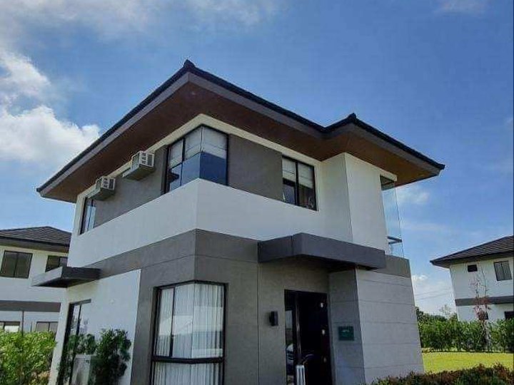 House and Lot For Sale in Nuvali Laguna Near Miriam College