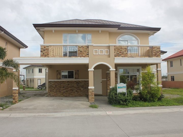 4 Bedroom House and Lot for Sale in Angeles City near Clark Airport