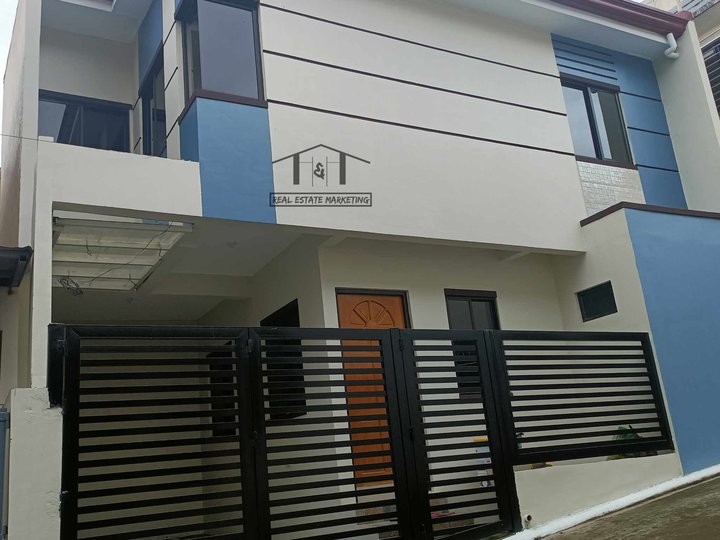 TWO-STOREY SINGLE ATTACHED HOUSE AND LOT FOR SALE IN CALOOCAN CITY