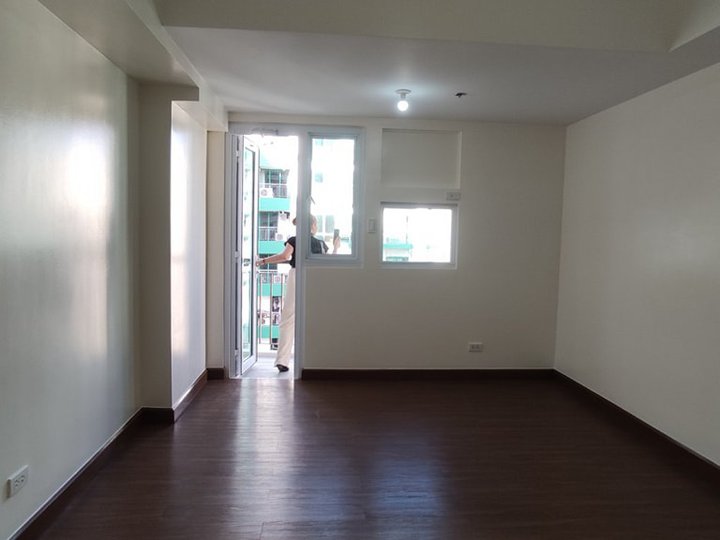 palm beach west rent to own ready for occupancy 2bedroom near double dragon tytana pasay