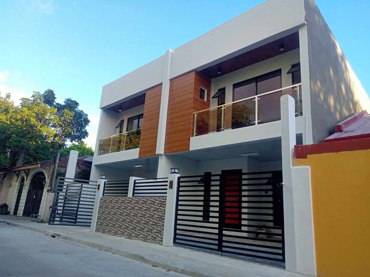 duplex House and Lot For Sale in Antipolo City..near all Establishment