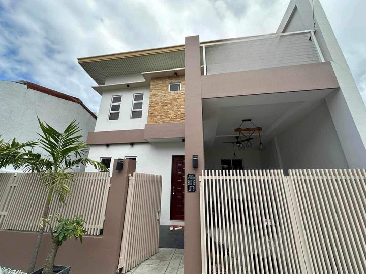 FURNISHED MODERN HOUSE FOR SALE NEAR MARQUEE MALL, LANDERS