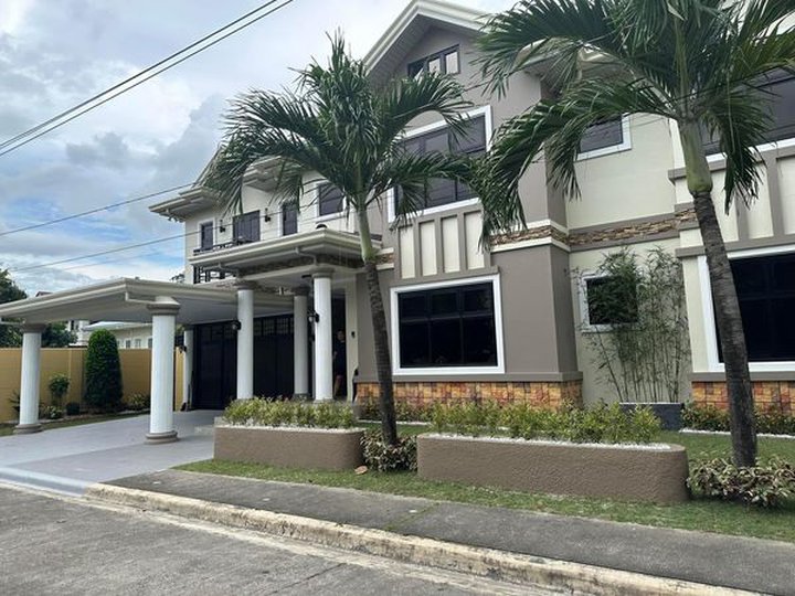 Furnished Contemporary 6-bedroom House For Sale in Angeles Pampanga