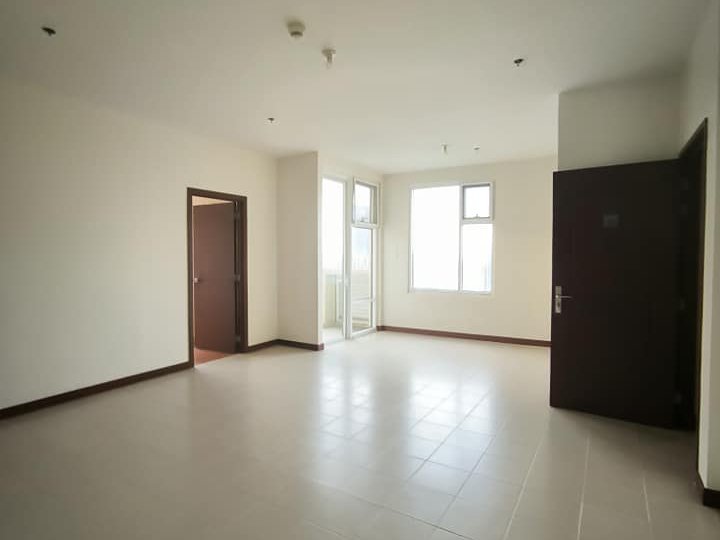 Rent-to-own 3 Bedroom condo in Makati near Ayala and Greenbelt