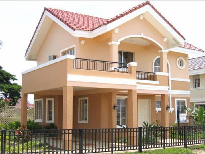 Ready For Occupancy 4-bedroom Single Detached House For Sale in Pavia Iloilo (Emerald)