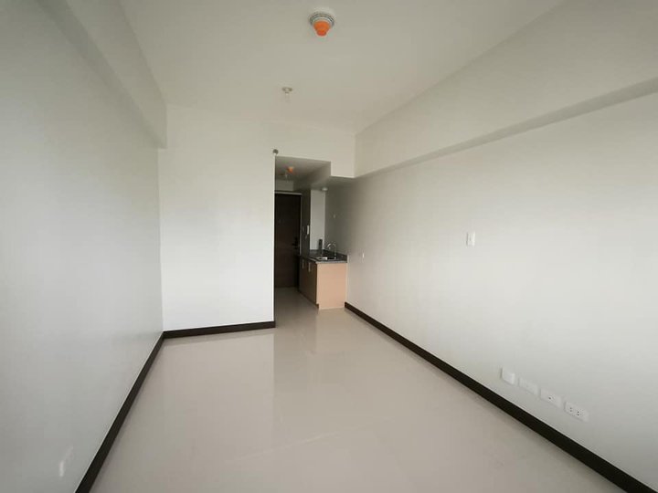 2-bedroom Residential Condo For Sale in Manila Bay Pasay