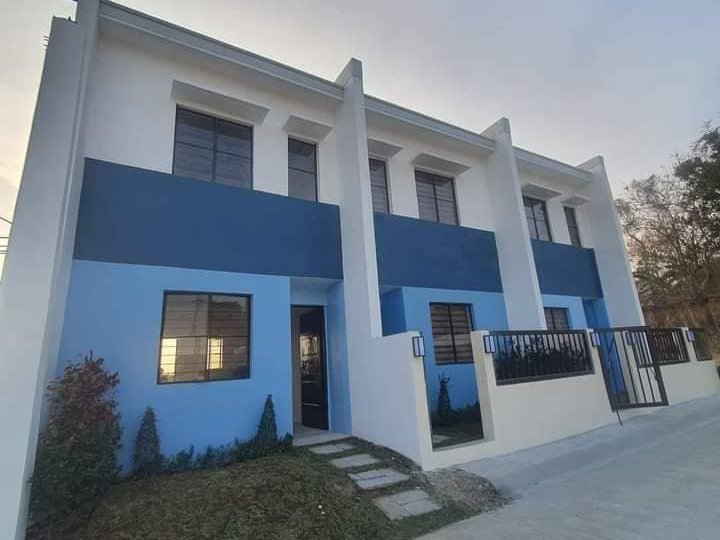 2-bedroom Town House For Sale in Trece Martires Cavite