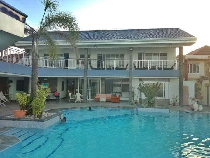 5 Bedroom Beach House For Sale in Carmen, Cebu