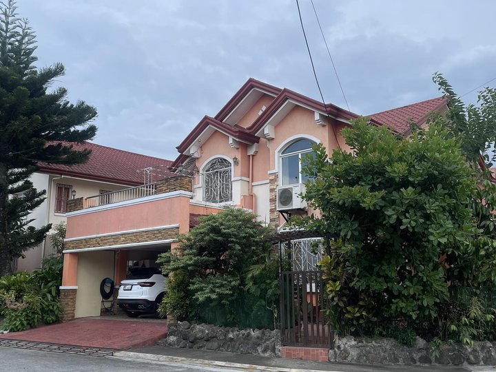 5-bedroom Single Detached House For Sale in Dasmarinas Cavite