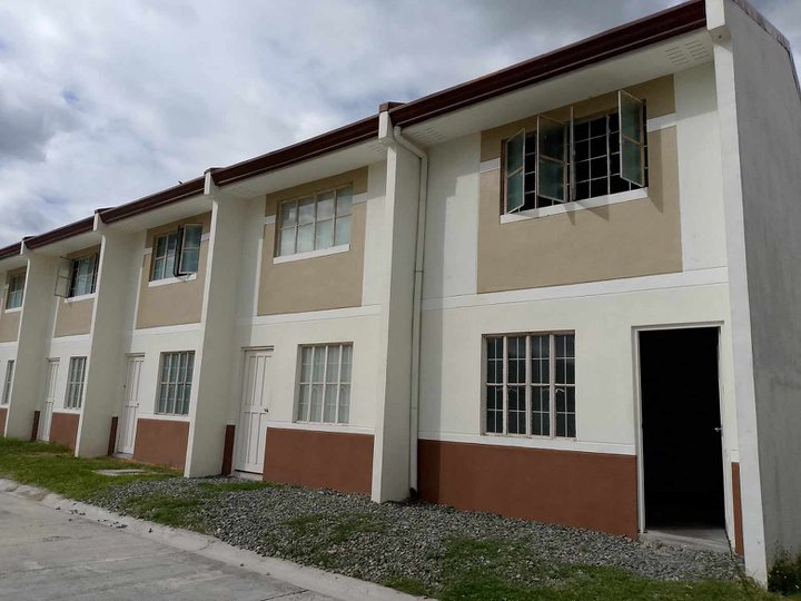 2-bedroom Townhouse For Sale in San Fernando Pampanga