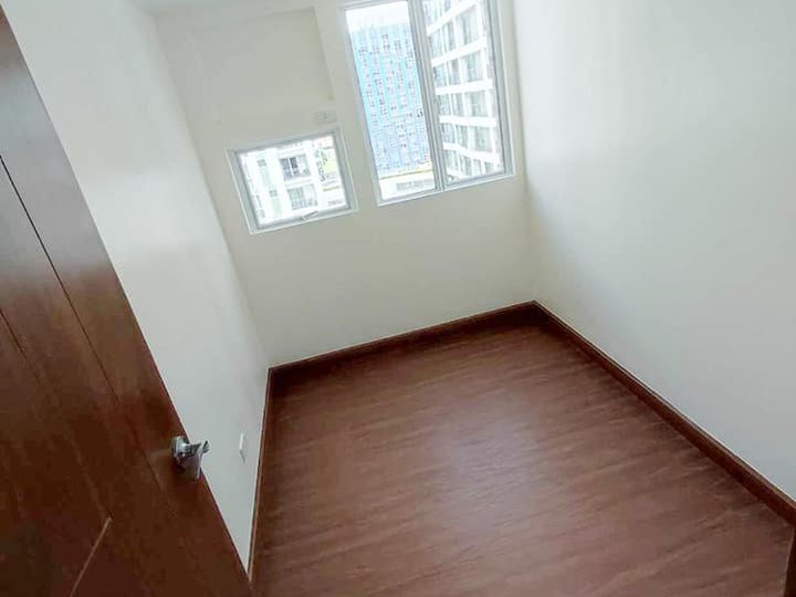 Ready For Occupancy 38.00 sqm 2-bedroom Condo For Sale in Manila Bay Pasay