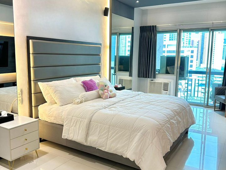 Fully Furnished and Interiored Big Cut 2 Bedroom Condo with parking at The Frabella I, Makati City