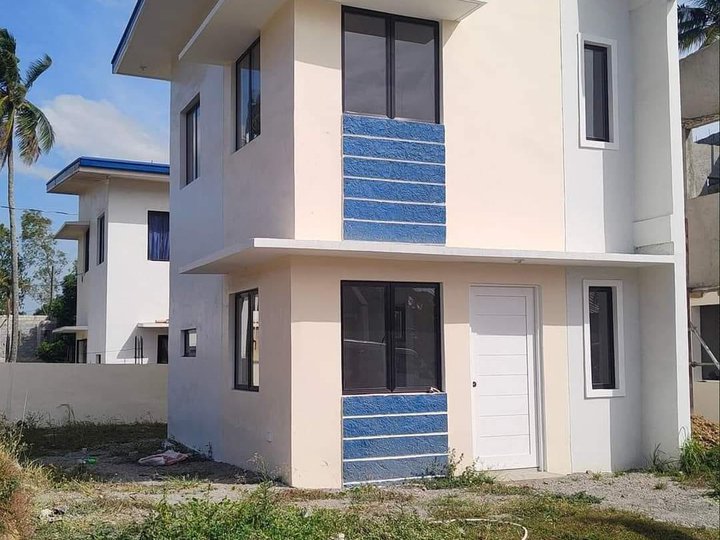 West Governor Heights by Solar Resources offers a 2-bedroom Single Attached House in Trece Martires