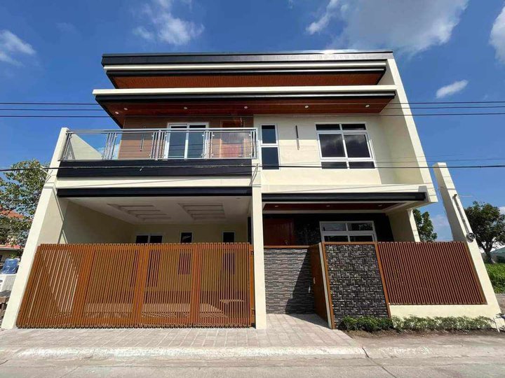 FOR SALE: NEWLY BUILT HOUSE AND LOT