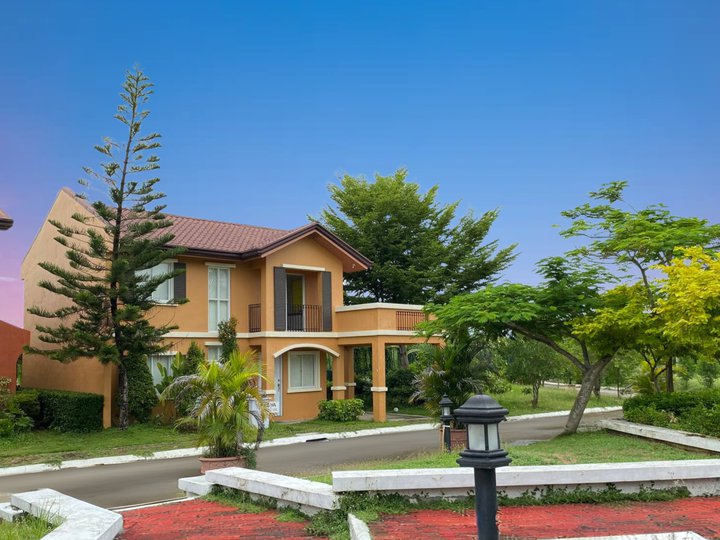 5-bedroom Single Detached House For Sale in Cauayan Isabela