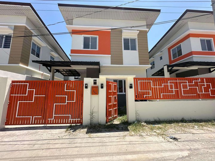 4-bedroom House For Rent in Mansfield Subdivision Angeles City, Pampanga