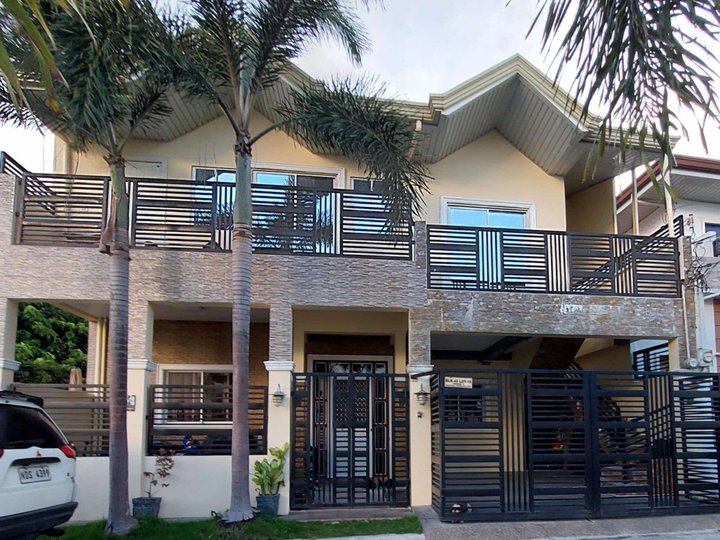 5-bedroom House For Sale in Savannah Green Plains, Angeles, Pampanga