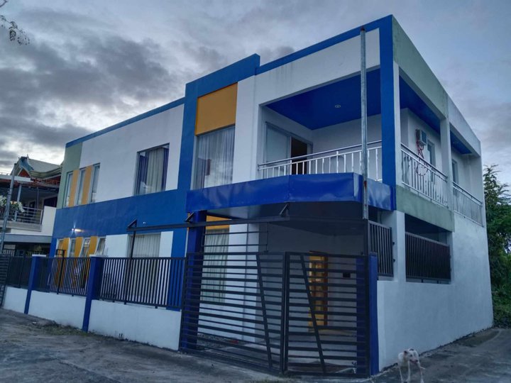 4bedroom 3 car parking House  in Gemsville Liloan Cebu