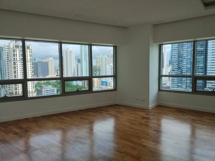 The Residences Makati 3 Bedroom Residential Condo for Sale
