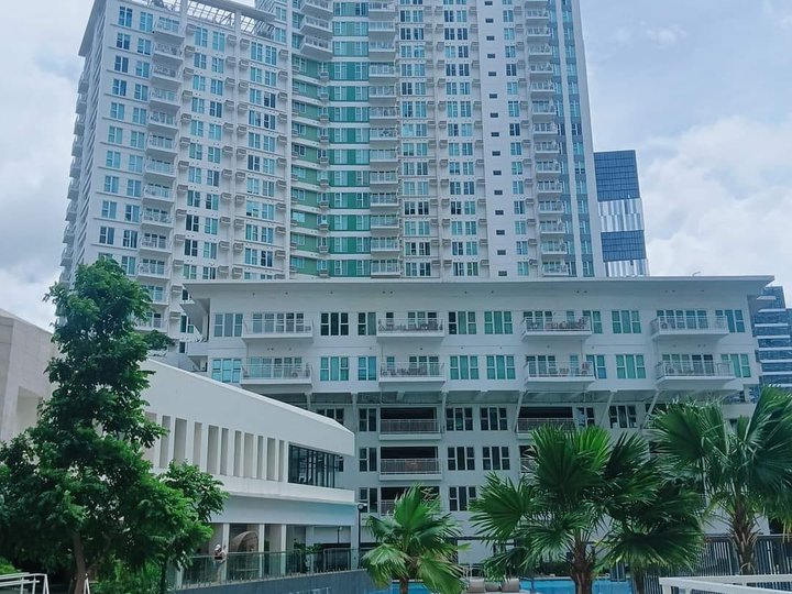 1-bedroom Condo For Sale in Cebu Business Park Cebu City Cebu- Solinea