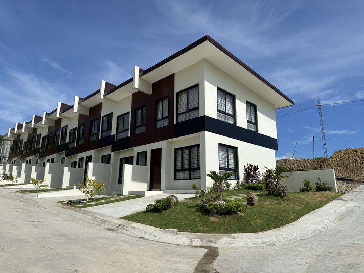 3-Bedroom Townhouse Pre-selling Near Tuguegarao