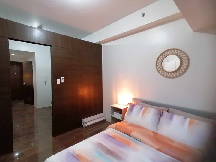 27 sqm  1-bedroom Condo For Rent in Makati Metro Manila