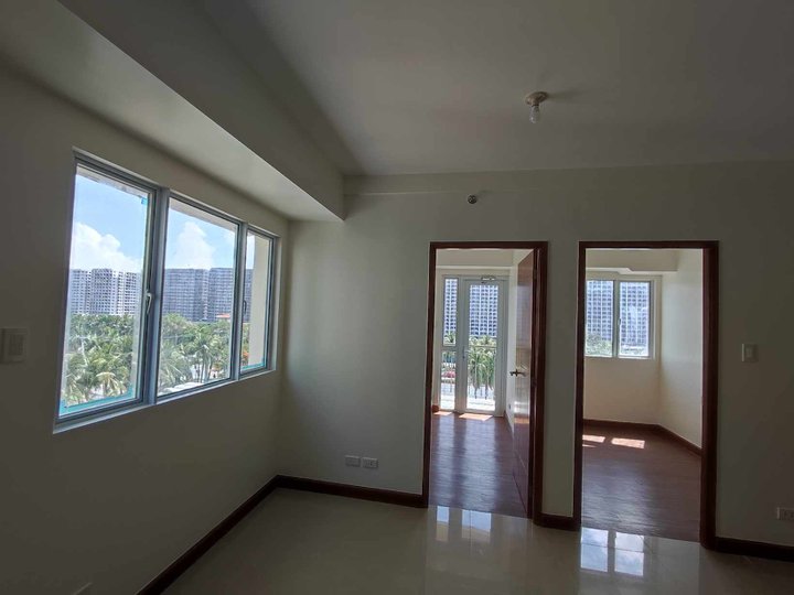 brand new pasay condominium for sale Macapagal