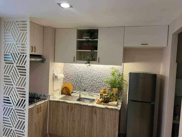 AFFORDABLE STUDIO UNIT CONDOMINIUM FOR SALE IN SUNTRUST AMADEA QUEZON CITY NEAR SCHOOLS