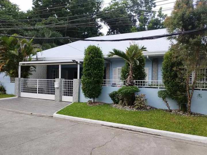 4-bedroom House For Rent in Angeles Pampanga